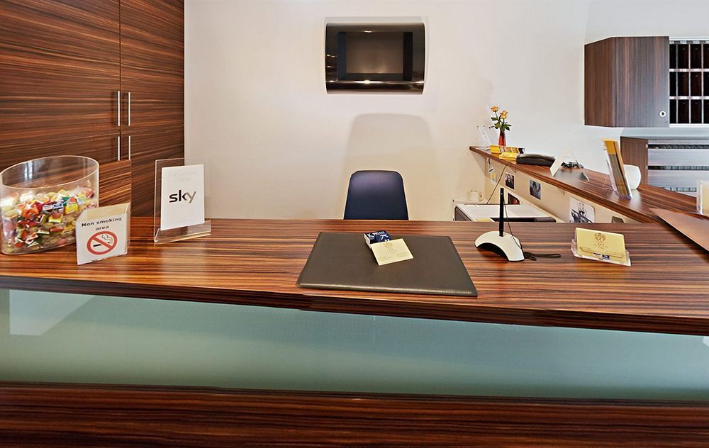 Hotel Koeniger Pliening Extérieur photo