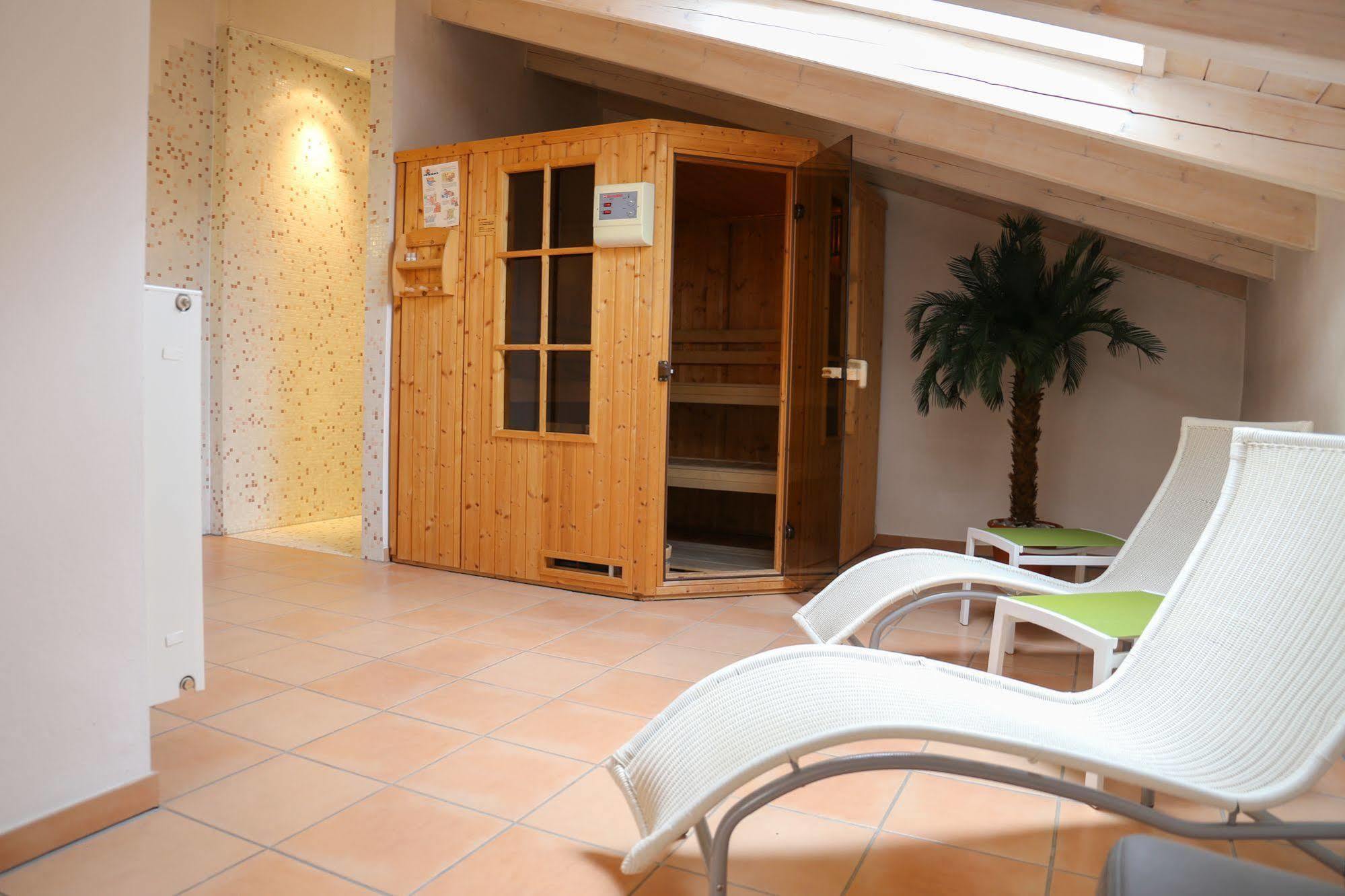 Hotel Koeniger Pliening Extérieur photo