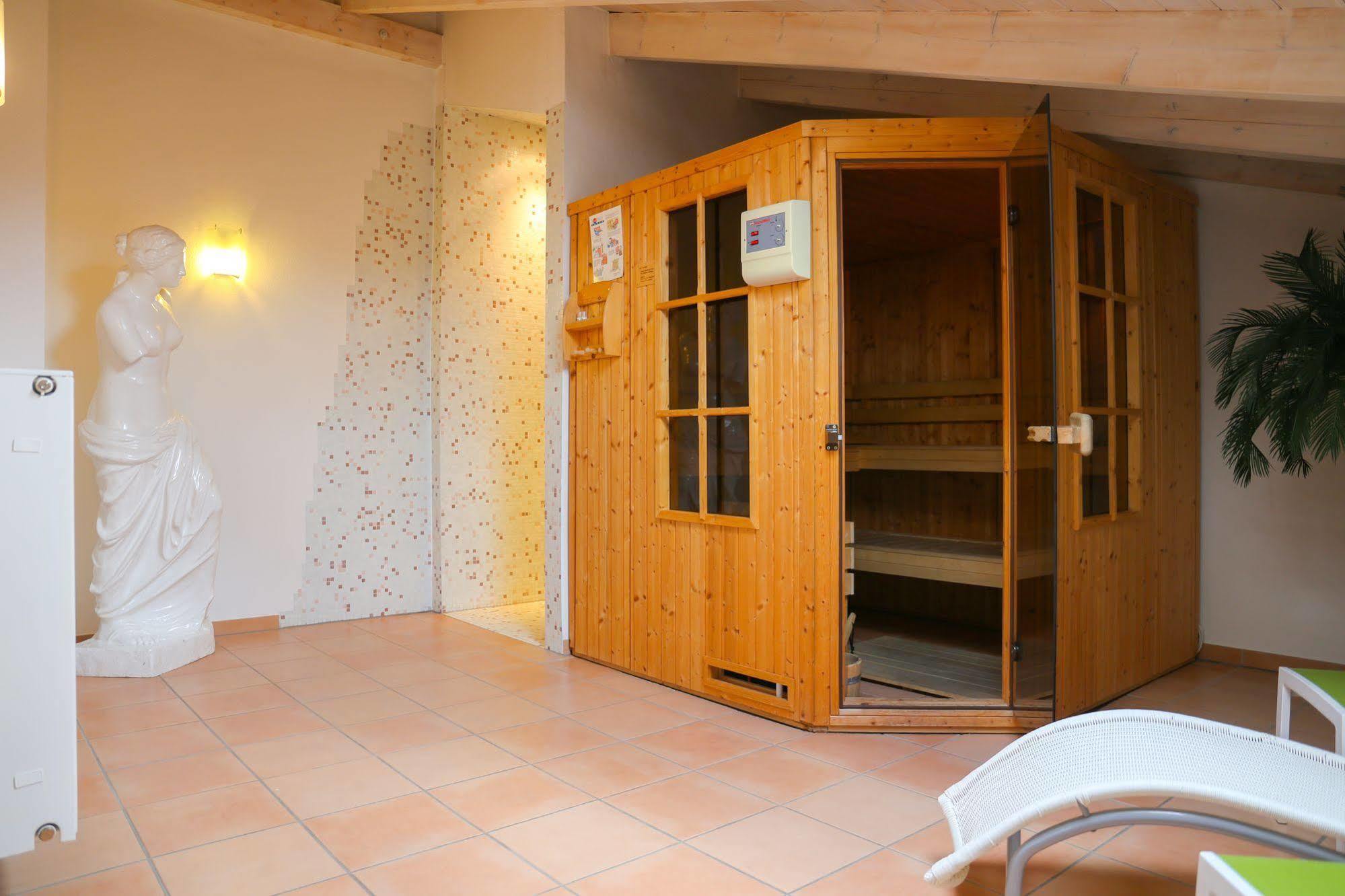 Hotel Koeniger Pliening Extérieur photo