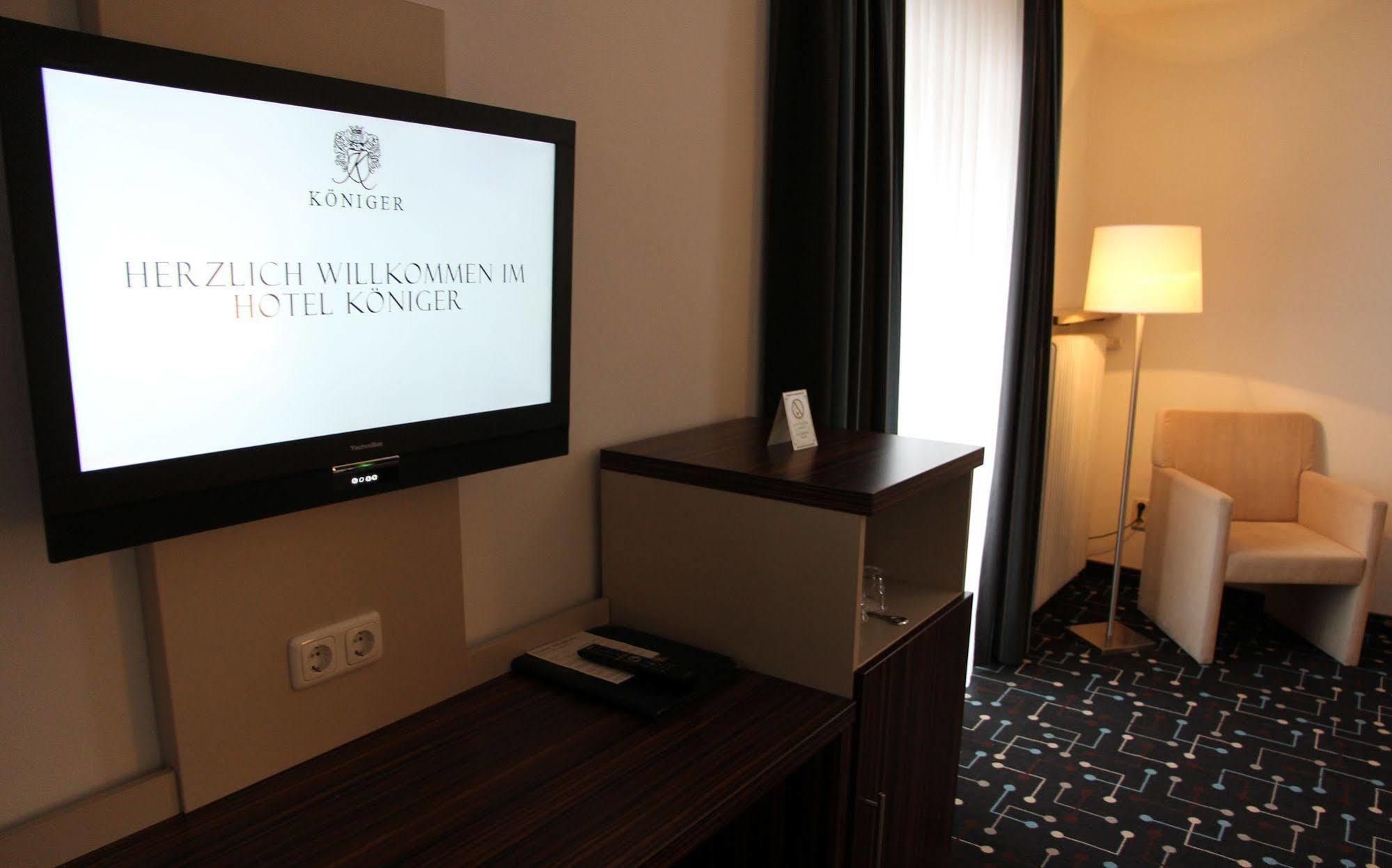 Hotel Koeniger Pliening Extérieur photo
